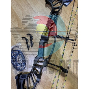 Arco Compound Hoyt Invicta 37" Slate (Destro) - Usato in Ottime Condizioni