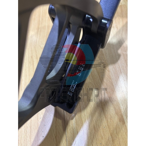 Arco Compound Hoyt Invicta 37" Slate (Destro) - Usato in Ottime Condizioni